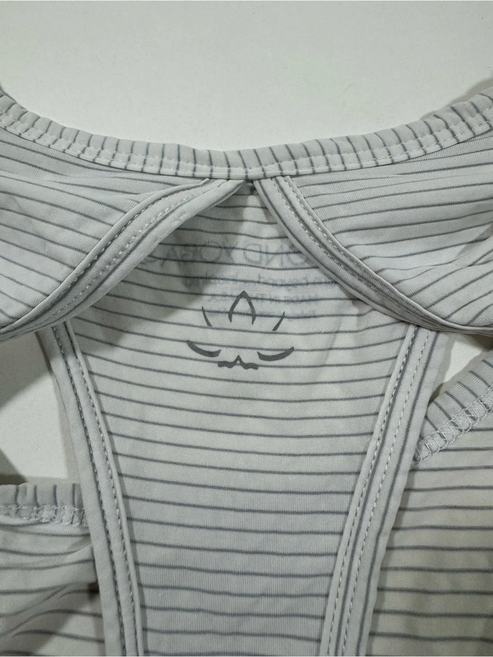 Beyond Yoga Drape Cutout Back Shirt Grey Stripe